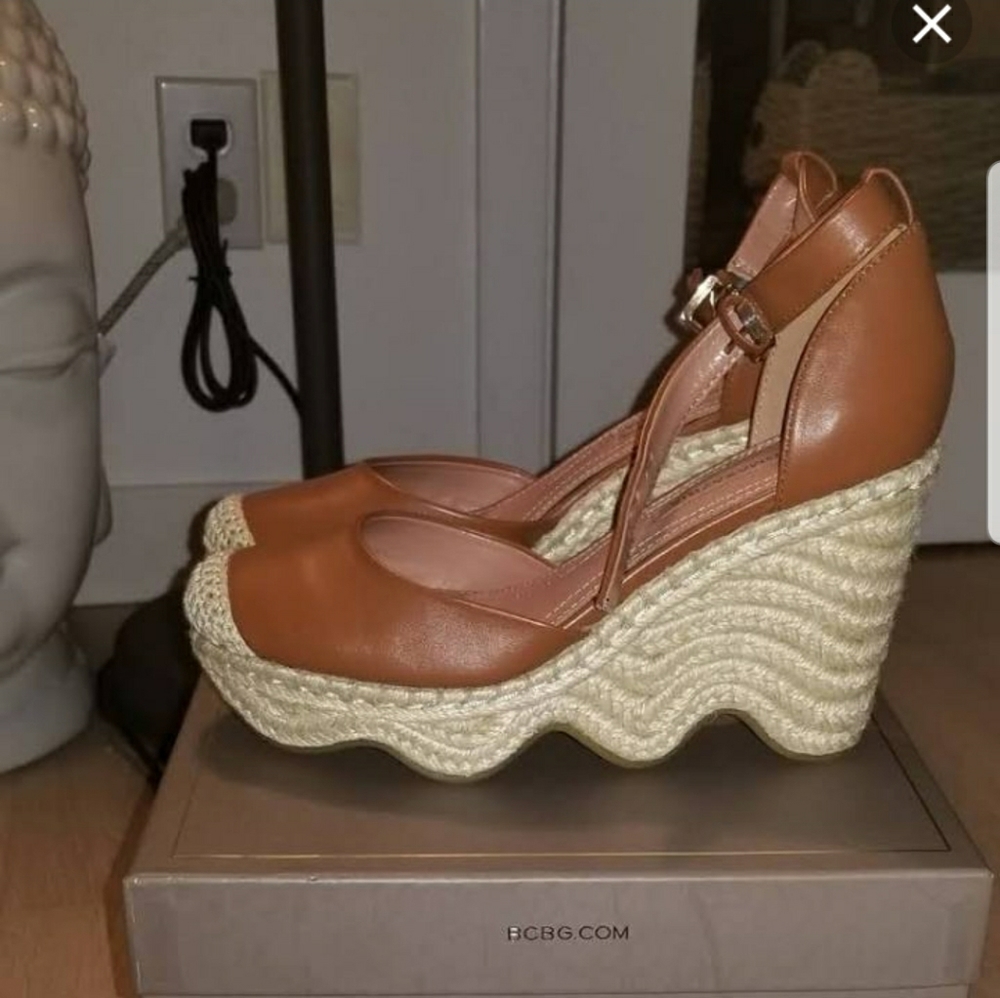 Bcbg wedge sandals